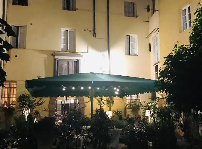 Al Cardinale Rooms & Studios